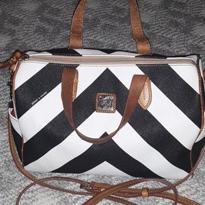 Dooney & Bourke Purse (speedy)